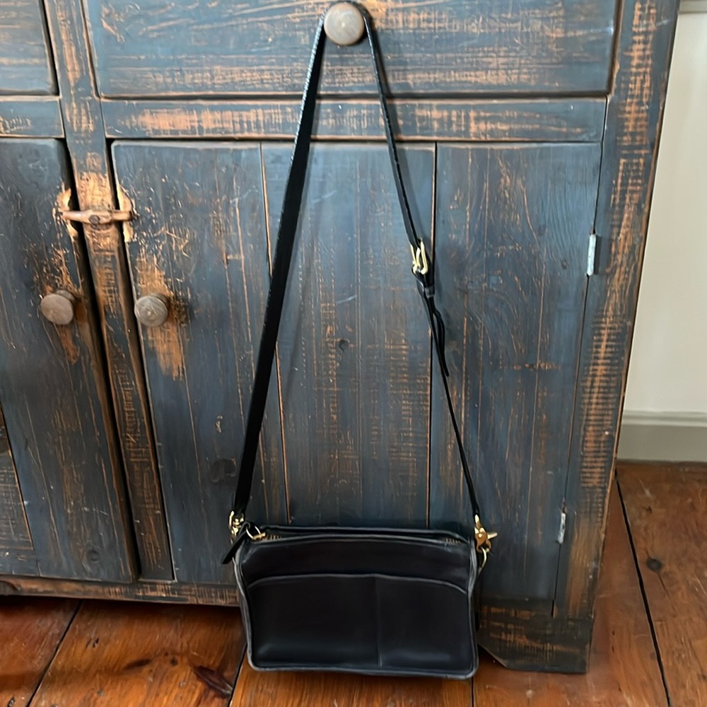 Coach vintage companion bag